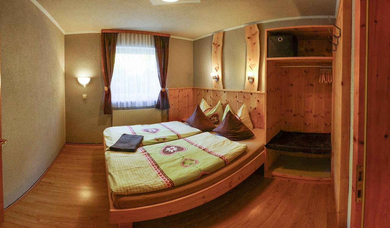 Haus Alpenchalet Neustift im Stubaital Bagian luar foto
